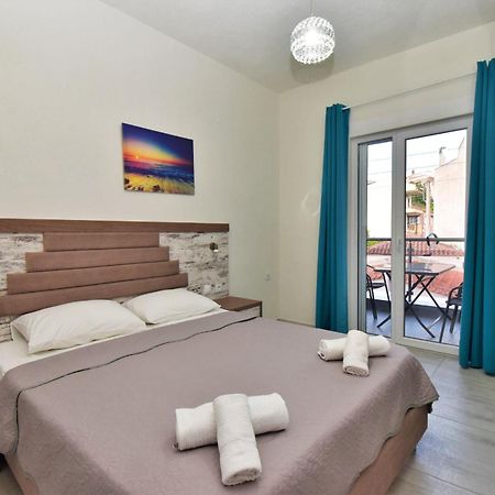 Apartments Miki Полихроно Экстерьер фото