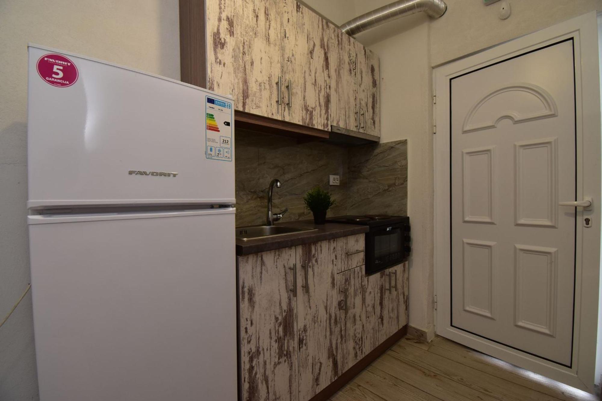 Apartments Miki Полихроно Экстерьер фото